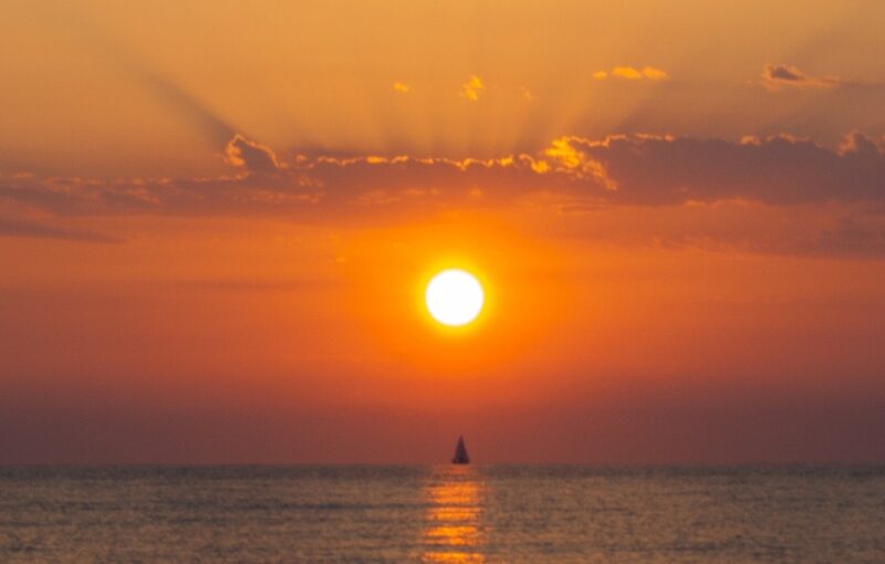 Velero por Cádiz